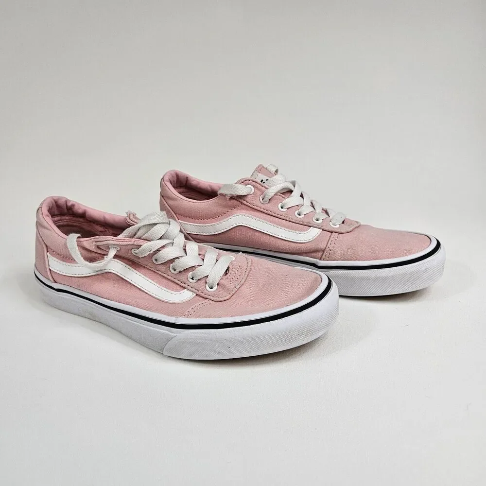 Vans Kids Old Skool Shoe -‎ Girls Size 5 - Powder Pink